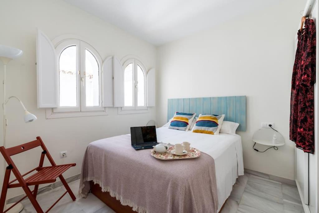 Apartamentos Rg, San Vicente 22 Севилья Экстерьер фото